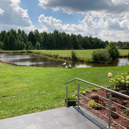 In Mit Terrasse- Garten Und Grill By Interhome Naterki